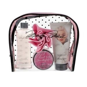 Marilyn Monroe Bubble Bath and Bath Sets